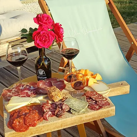 アパートホテル Clos Baroanni - Luxe Quercus 3*